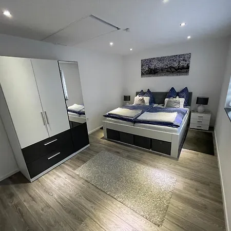 Maria's Ferienwohnung - Modernität trifft Eleganz Dettingen an der Erms Exterior foto